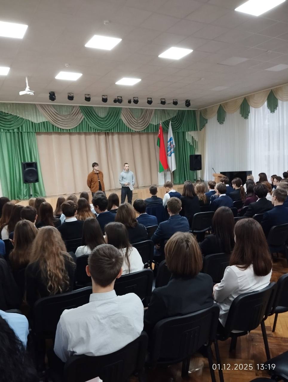 БУДУЩЕЕ НАЧИНАЕТСЯ СЕГОДНЯ:  ПОГРУЖЕНИЕ В МИР МИКРО- И НАНОТЕХНИКИ СО СТУДЕНТАМИ БНТУ