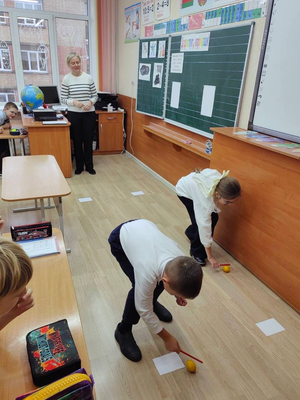 ДА ЗДРАВСТВУЮТ КАРАНДАШИ