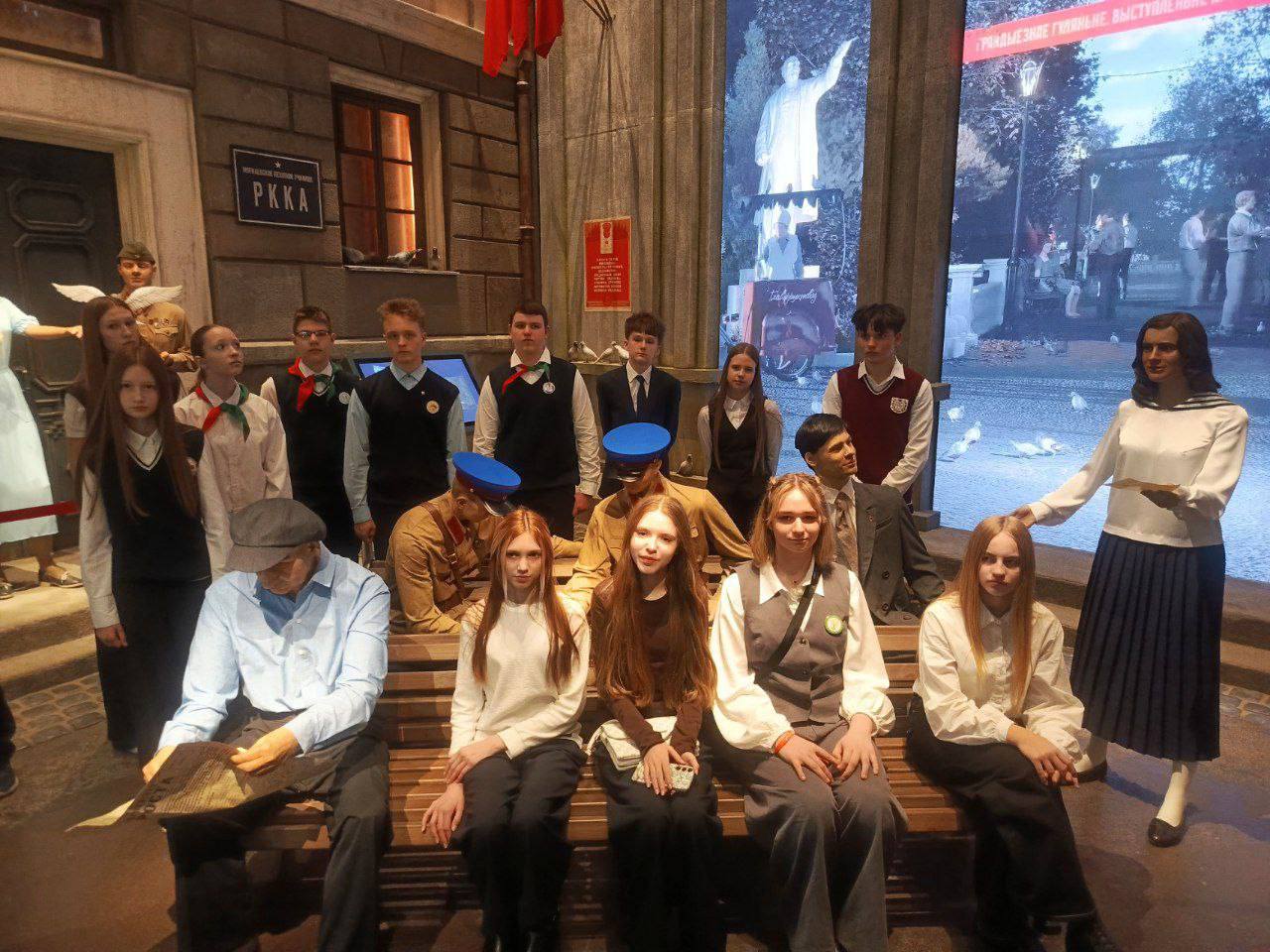 ПАСПОРТ ГРАЖДАНИНА РЕСПУБЛИКИ БЕЛАРУСЬ: ПЕРВЫЙ ДОКУМЕНТ И НОВАЯ СТРАНИЦА ИСТОРИИ